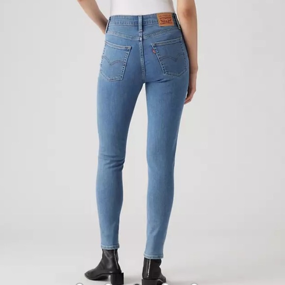 Levi's 721 Women’s High Rise Skinny Size 27 - Picture 3 of 13